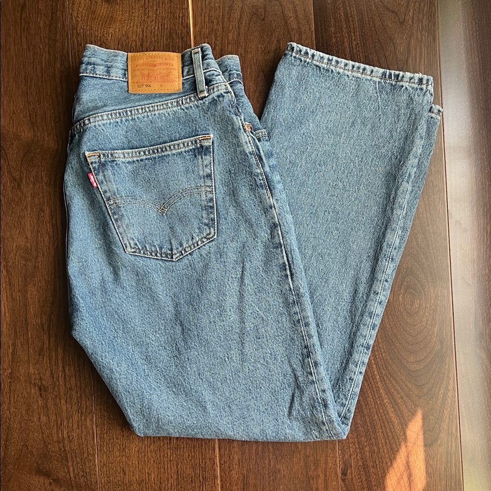 Levi's Straight Leg Jeans - Light Blue Denim